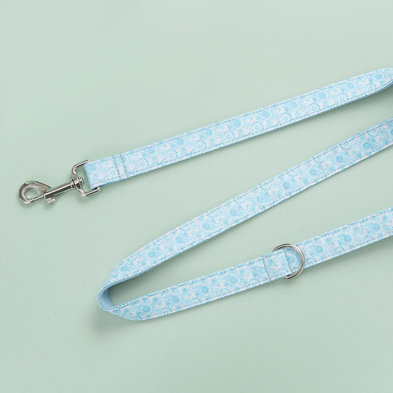 Pet Paisley Collar Leash Set With Bow Design