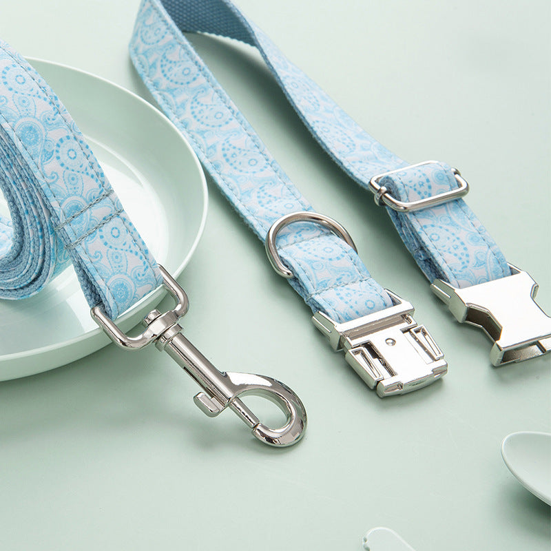 Pet Paisley Collar Leash Set With Bow Design