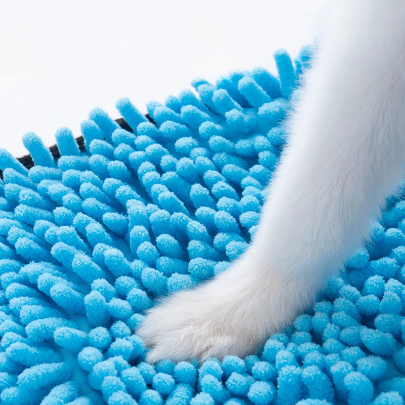 Absorbent Pet Drying Towel With Hand Pockets For Quick Drying